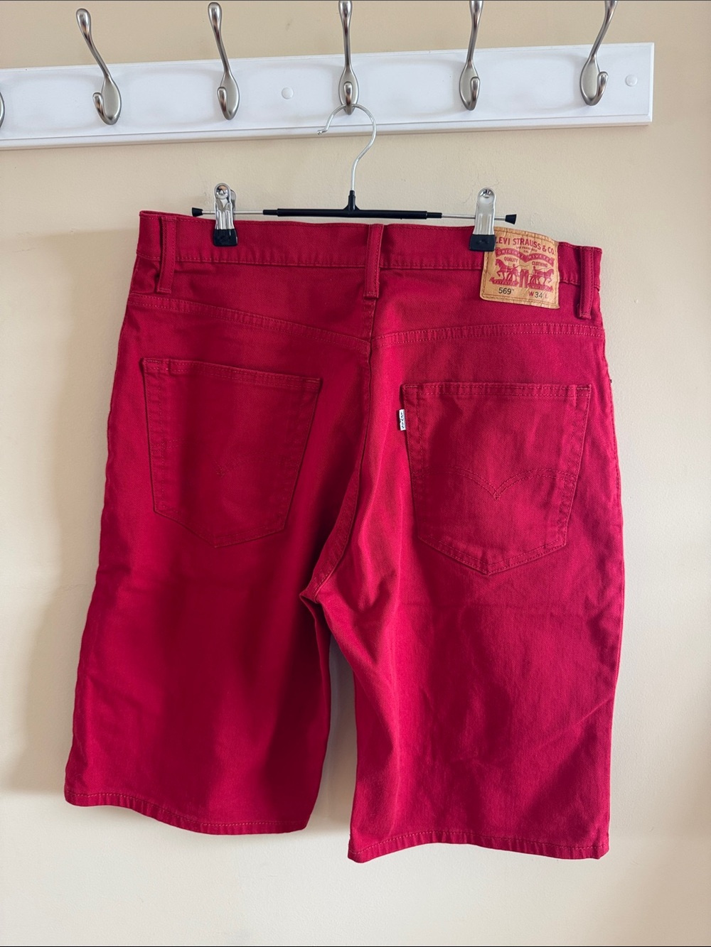 Levi's Red Denim Shorts - Men's Casual Fit - Picture 2 of 4